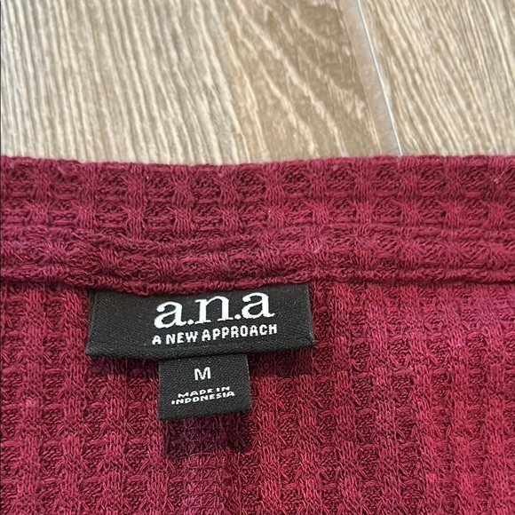 a.n.a Red V-neck 3/4 Sleeve Button Down Shirt with Tie Front - Picture 2 of 5